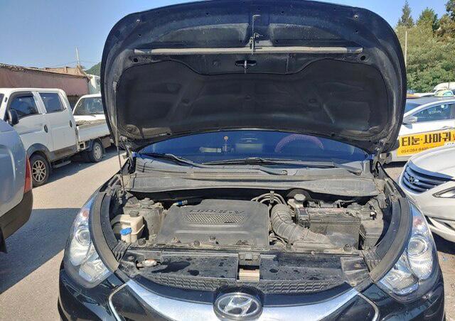 HYUNDAI TUCSON 2010 AUTOMATIC FOR SALE AT 13,000,000