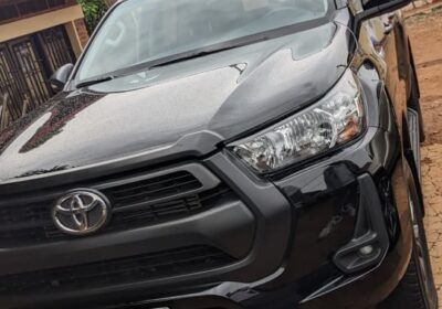 Toyota hilux Vigo Revo 2020 series forsale at Rwf55,000,000
